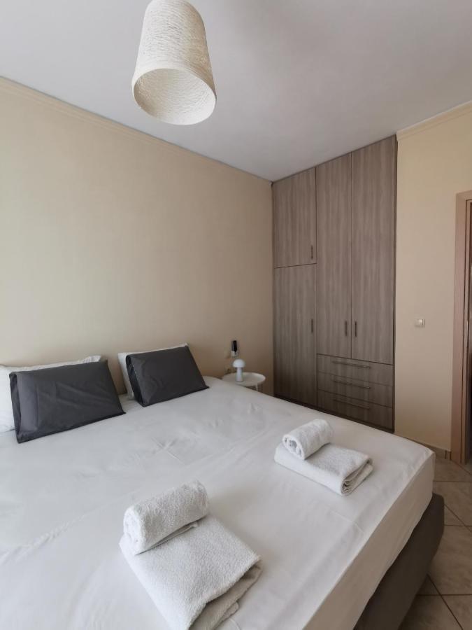 Marine Apartments Venetiko Paralia Agias Foteinis Luaran gambar