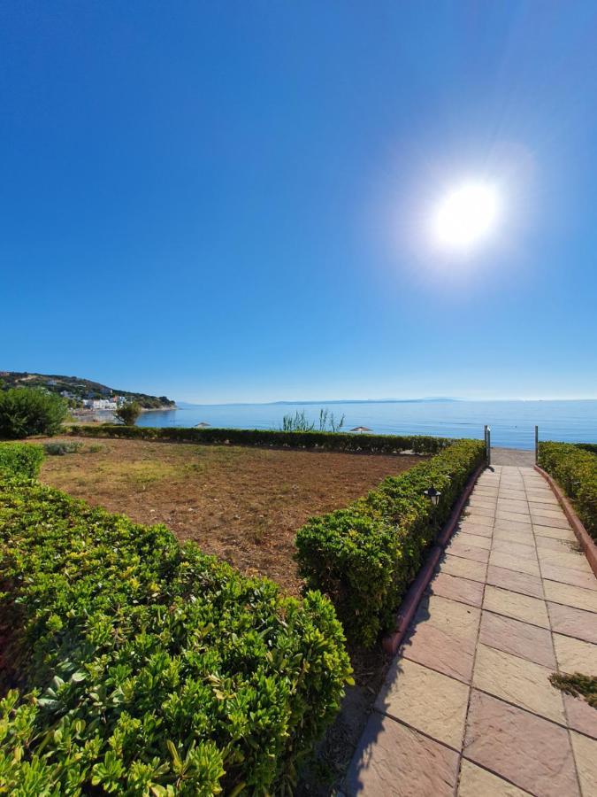 Marine Apartments Venetiko Paralia Agias Foteinis Luaran gambar