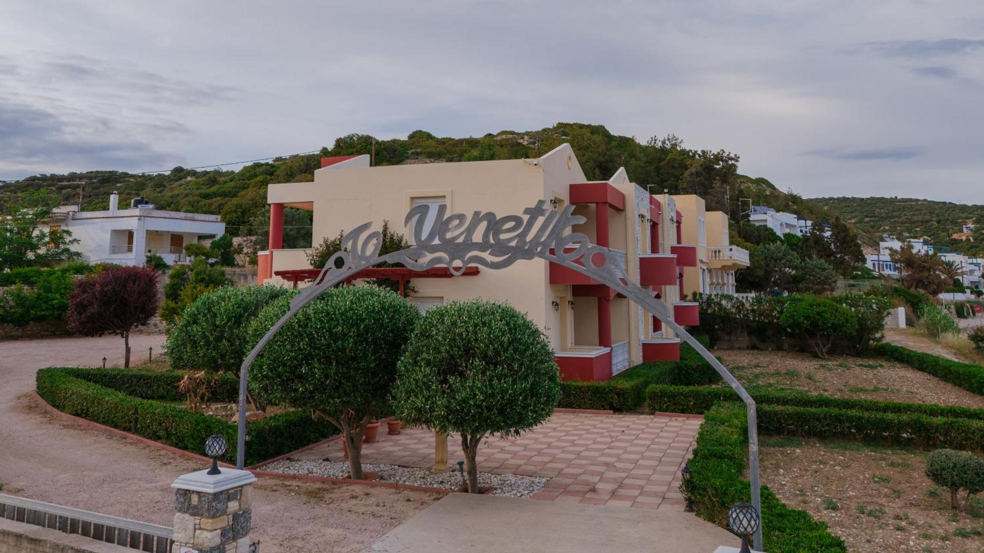 Marine Apartments Venetiko Paralia Agias Foteinis Luaran gambar