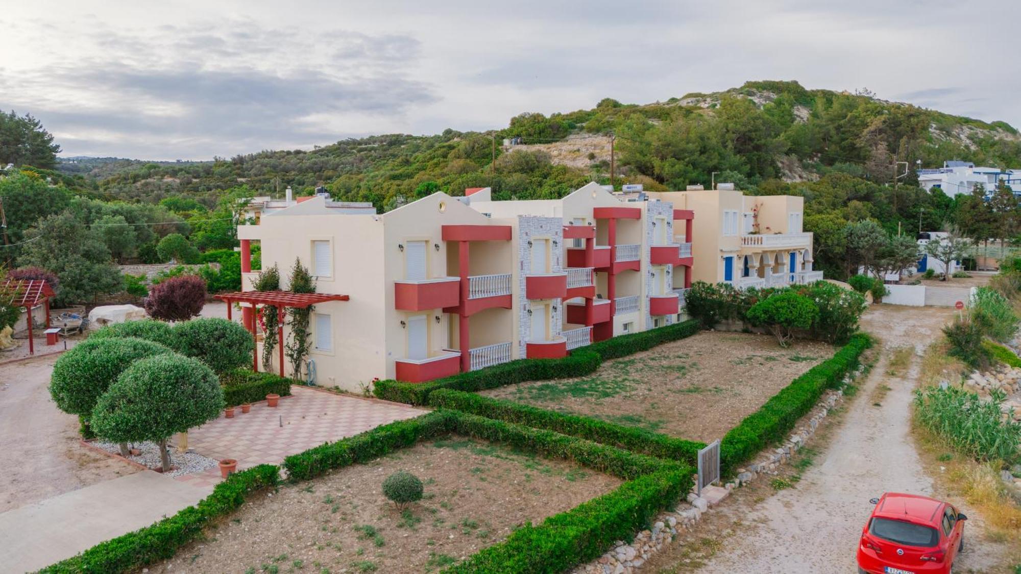 Marine Apartments Venetiko Paralia Agias Foteinis Luaran gambar